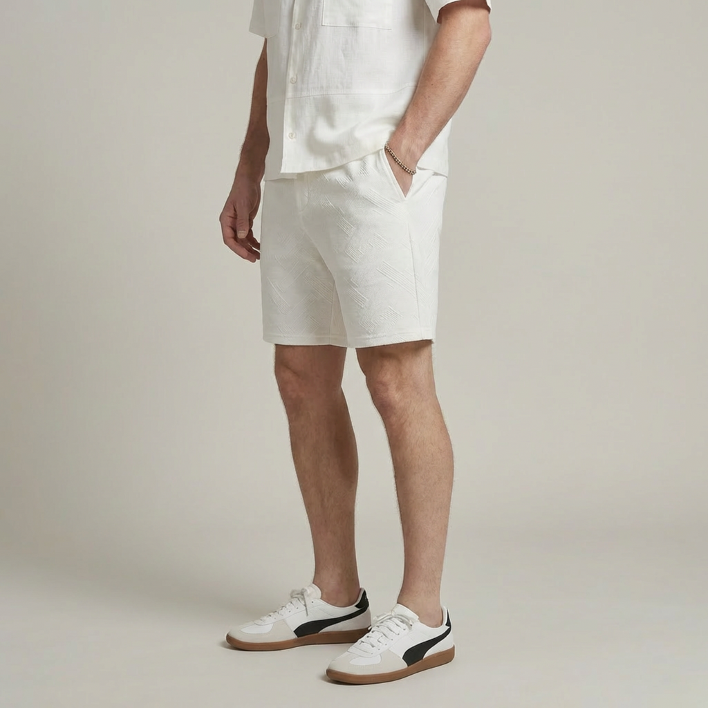 Delvino Patterned Pocket Short